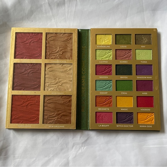 Revolution Beauty Disney Princess The Princess and the Frog Palette - Picture 2 of 5